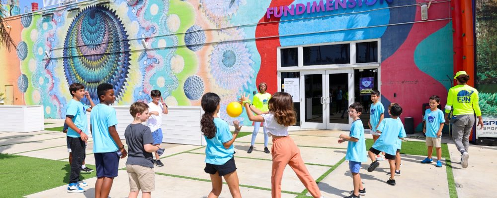 FunDimension Parque temático de alta tecnología en Miami para toda la familia