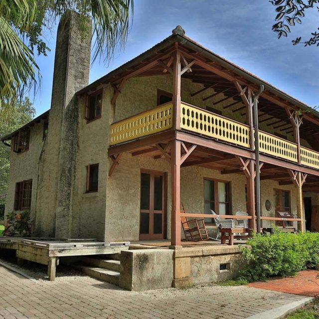Visita a la casa más antigua de Miami en The Barnacle Historic State Park