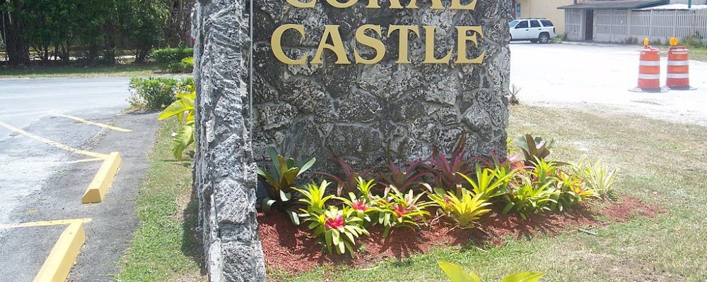 Visitar el misterioso ‘Coral Castle’ una construcción que rompe las leyes de la física